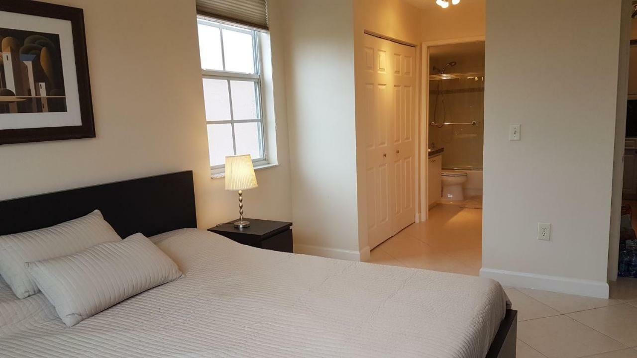 Yacht Club Aventura 2BR + 2BA Appartement Miami Buitenkant foto