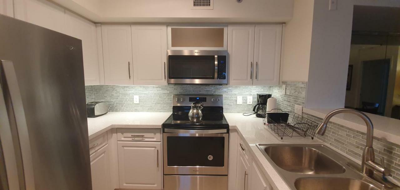 Yacht Club Aventura 2BR + 2BA Appartement Miami Buitenkant foto