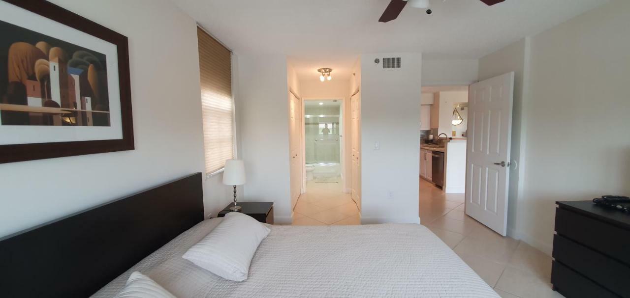 Yacht Club Aventura 2BR + 2BA Appartement Miami Buitenkant foto