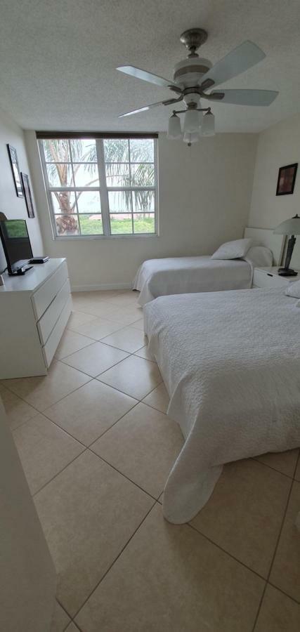 Yacht Club Aventura 2BR + 2BA Appartement Miami Buitenkant foto
